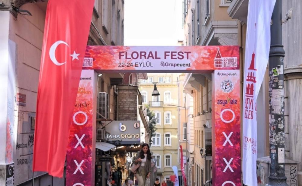 Beyoğlu'nda Sanatsal Çiçek Festivali Başladı: Floral Fest 23