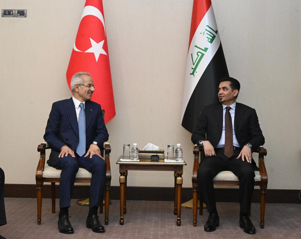 Ulaştırma Bakanı Abdulkadir Uraloğlu, Irak ile Kalkınma Yolu Projesi'nde Anlaştı