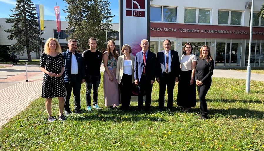 Bingöl Üniversitesi ile Çekya'nın Önde Gelen Üniversitesi Arasındaki İş Birliği Genişliyor