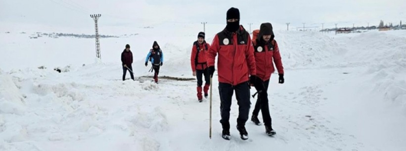 Ekipler, hamile kadın için seferber oldu