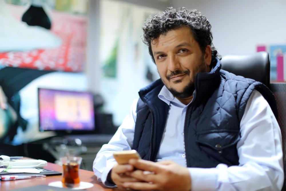 Yüreğir Belediyesi Basın Danışmanı Şehmuz Baysal Görevinden istifa etti