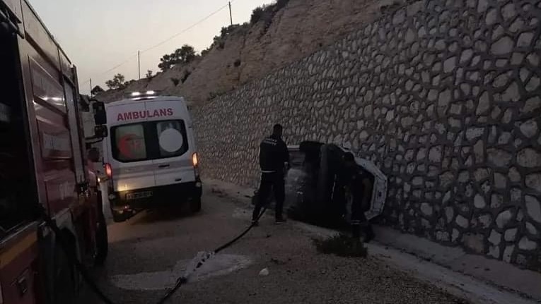 Antakya Yayladağı Yolunda Meydana Gelen Kazada 2 Kişi Yaralandı