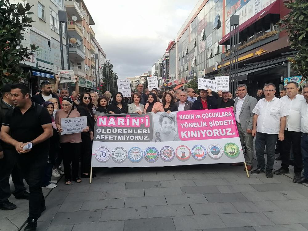 SANCAKTEPE’DE NARİN GÜRAN İÇİN DÜZENLENEN PROTESTODA ADALET TALEBİ