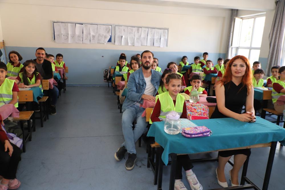 Hakkari’de Çocuklara Çevre Bilinci Aşılanıyor: Belediyeden Eğitim Programı