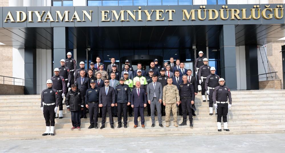 Adıyaman Valisi Varol, Yeni Emniyet Müdürlüğü Binasını Ziyaret Etti