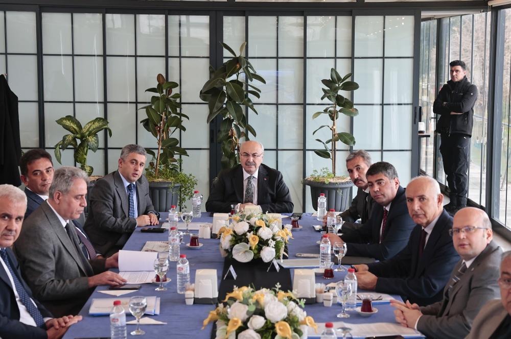 SEYHAN BARAJ GÖLÜ VE KARATAŞ’TAKİ İŞGALLERE KARŞI KARARLI MÜCADELE