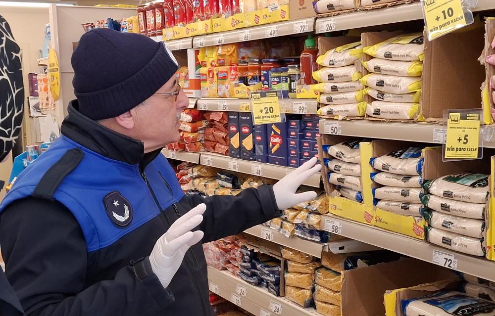 BEYPAZARI'NDA ZABITA EKİPLERİNDEN RAMAZAN ÖNCESİ GIDA DENETİMİ