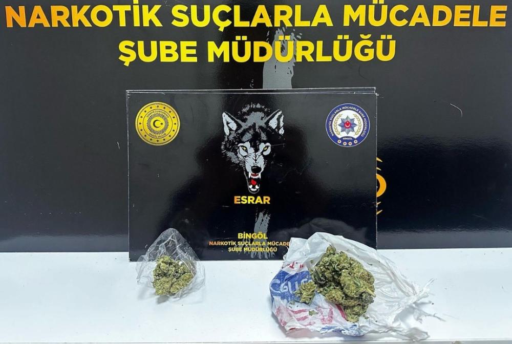 BİNGÖL'DE POLİS OPERASYONU: UYUŞTURUCU MADDE ELE GEÇİRİLDİ