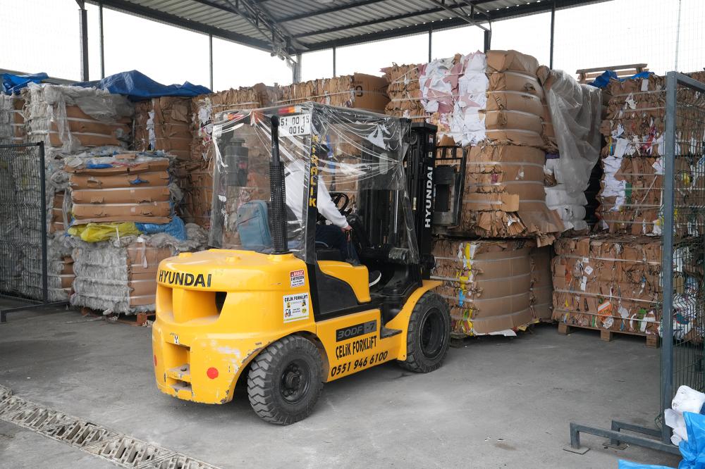 SEYHAN BELEDİYESİ’NDEN GERİ DÖNÜŞÜMDE DİJİTAL DÖNÜŞÜM!