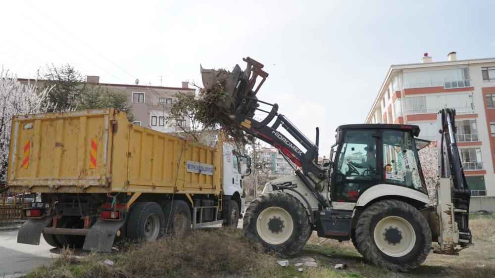BEYPAZARI’NDA RAMAZAN BAYRAMI TEMİZLİĞİ SEFERBERLİĞİ BAŞLADI