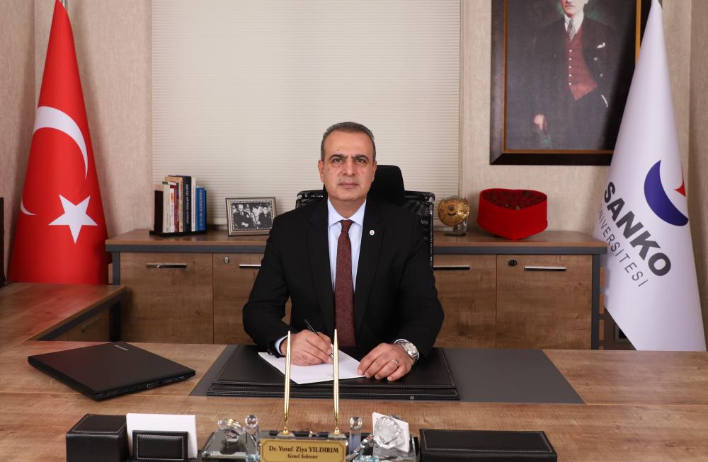 DR. YILDIRIM: “BAYRAMLAR, SEVGİ VE HOŞGÖRÜNÜN ANLAM BULDUĞU GÜNLERDİR”