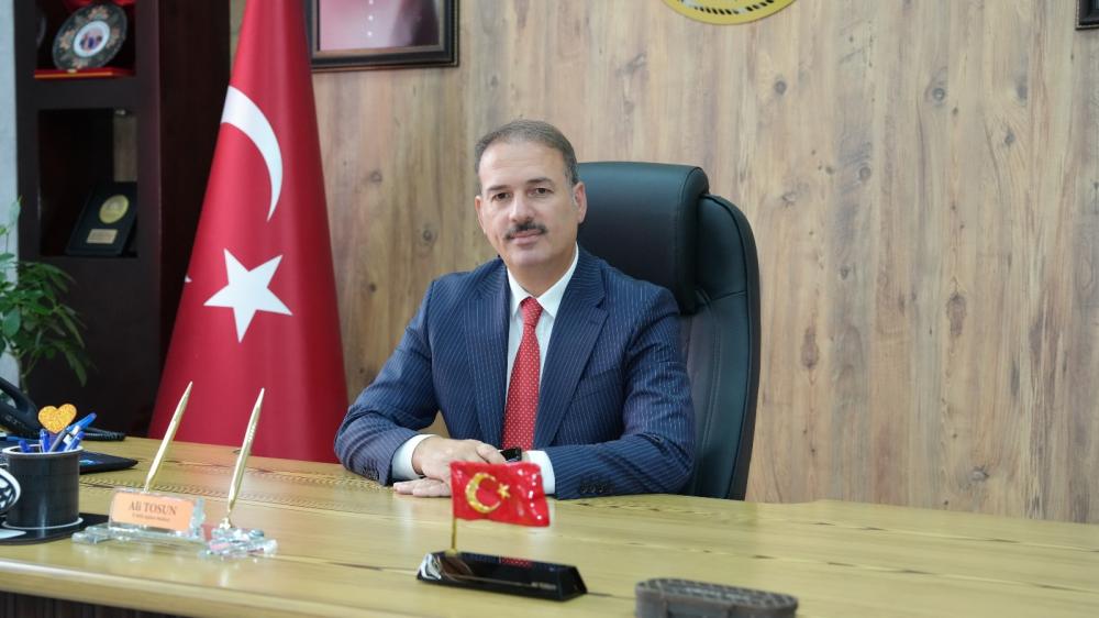 ALİ TOSUN’DAN BAYRAM MESAJI: “İYİLİK VE GÜZELLİK İKLİMİNDEN İSTİFADE EDELİM”