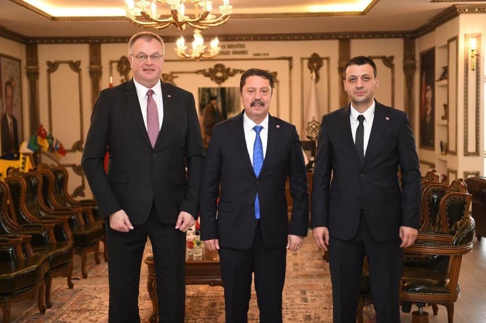 BEYPAZARI’NDA ULUSLARARASI ZİYARET: POLONYALI BAŞKANLA İŞBİRLİĞİ GÖRÜŞMESİ