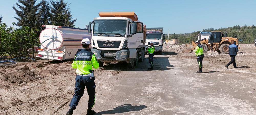 HATAY’DA KAÇAK HAFRİYAT DÖKENLERE 1 MİLYON 483 BİN LİRA CEZA