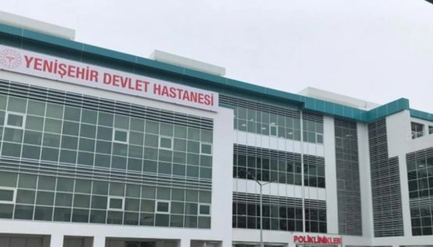 ŞANLIURFA-DİYARBAKIR YOLUNDA TIR KAZASI: SÜRÜCÜ HAYATINI KAYBETTİ
