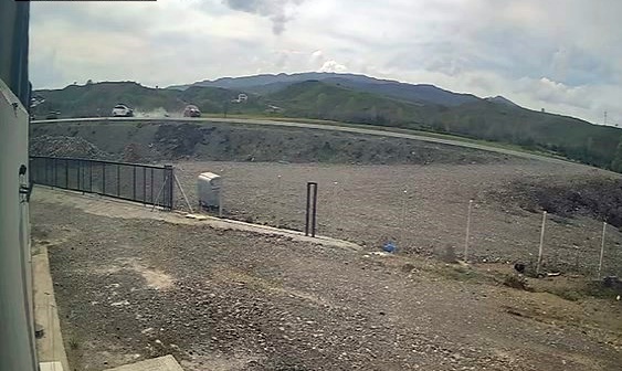 BİNGÖL’DE SÜRÜCÜ KURSU ARACIYLA OTOMOBİL ÇARPIŞTI: 2 YARALI