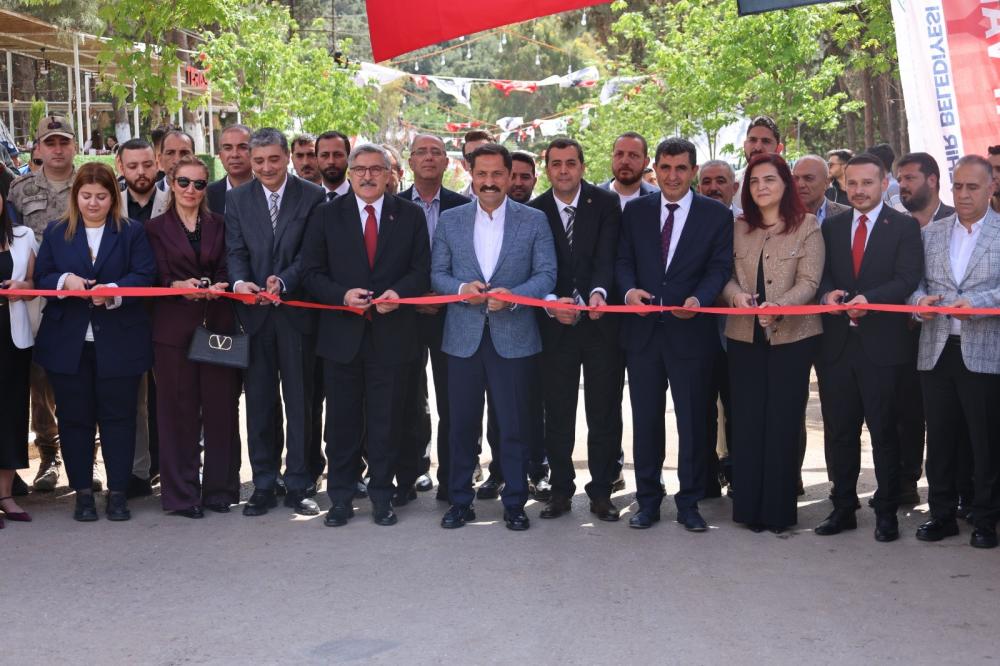 HBB'DEN ANLAMLI ETKİNLİK: CEMİL MERİÇ'İN İRFANI HATAY'DA YAŞATILIYOR