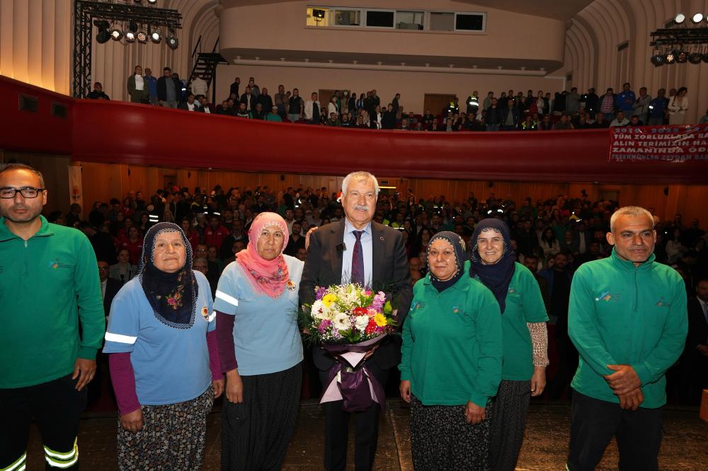 BAŞKAN KARALAR'DAN 1 MAYIS EMEK VE DAYANIŞMA GÜNÜ MESAJI: 