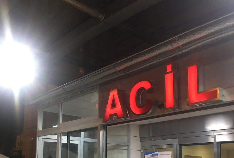 ŞANLIURFA'DA FECİ KAZA! 2 ARAÇ ŞARAMPOLE DEVRİLDİ