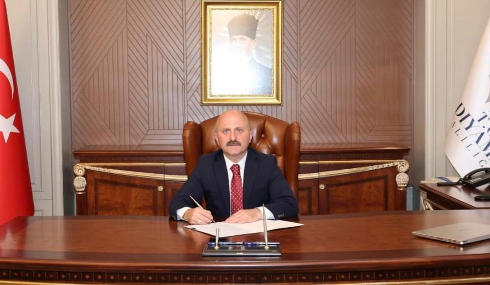 VALİ VAROL'DAN ANNELER GÜNÜ MESAJI: ANNELER, MİLLETİN TEMEL YAPI TAŞIDIR