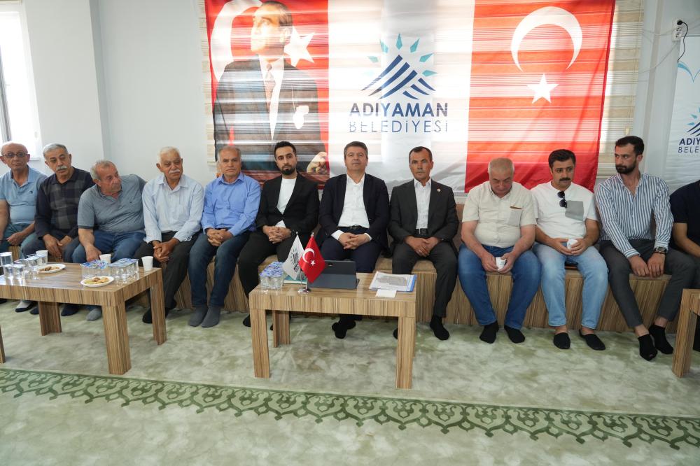 BAŞKAN TUTDERE, ULUCAMİ MAHALLESİ'NDE HALKLA BULUŞTU: YENİDEN İNŞA SÜRECİNDE BİRLİK VURGUSU