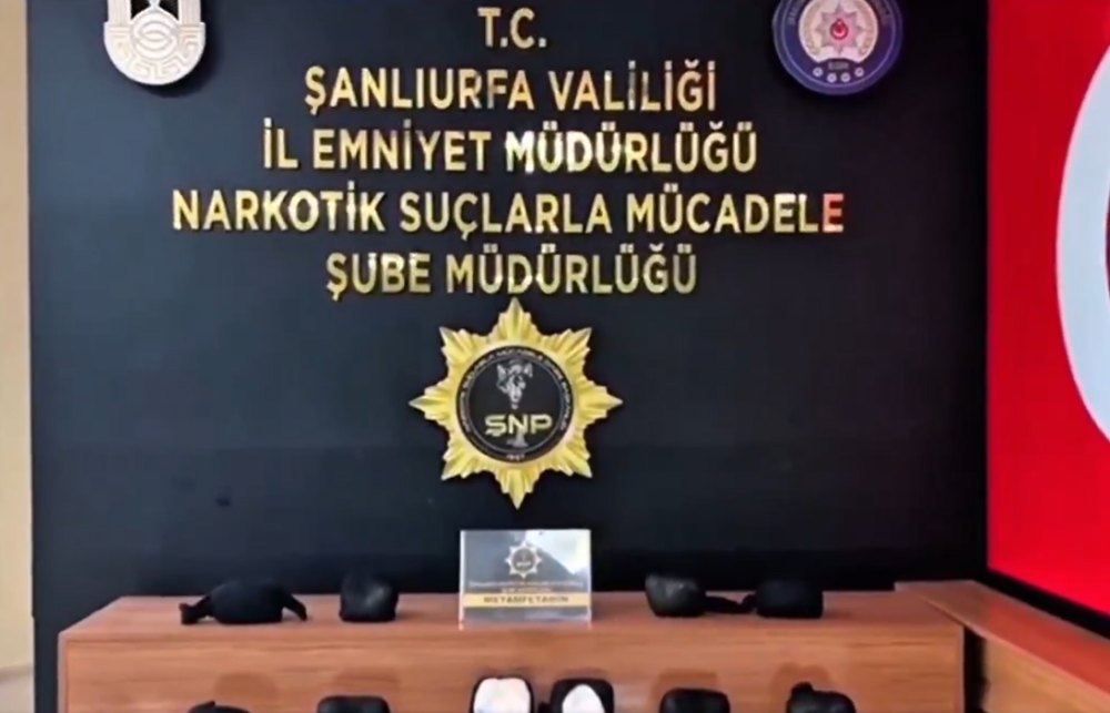 ŞANLIURFA'DA DEV OPERASYON! UYUŞTURUCU MADDE METAMFETAMİNİN ELE GEÇİRİLDİ