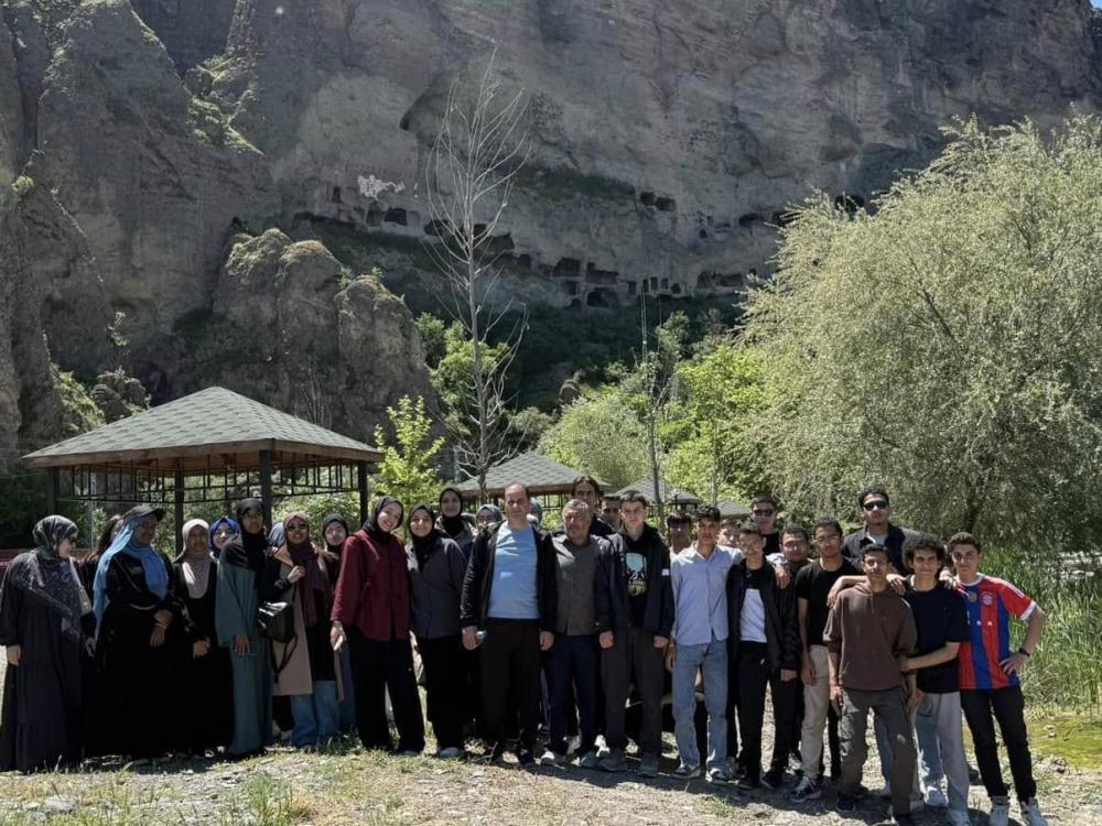 GÜDÜL BELEDİYE BAŞKANI MEHMET DOĞANAY:İLÇEMİZE GELENLER HAYRAN KALIYORLAR