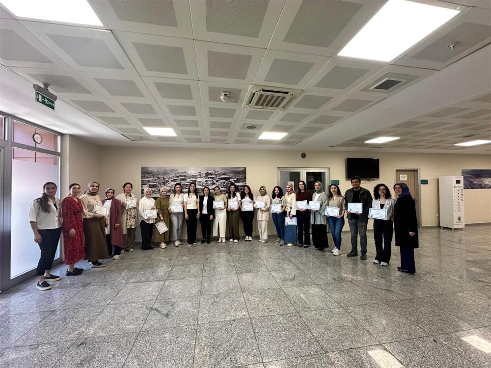 RİZE’DE “ANNE SÜTÜ VE EMZİRME DANIŞMANLIĞI” EĞİTİMİ VERİLDİ