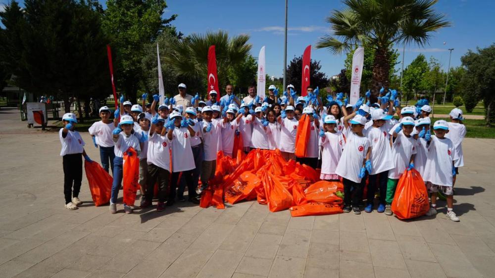 ADIYAMAN BELEDİYESİ’NDEN 5 HAZİRAN DÜNYA ÇEVRE GÜNÜ’NDE FARKINDALIK ETKİNLİĞİ