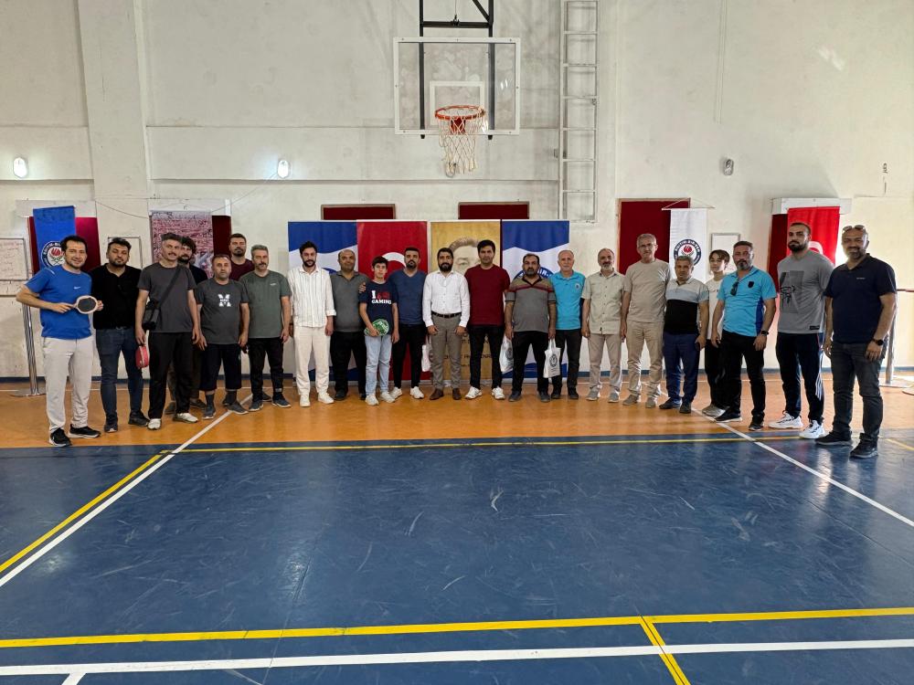EĞİTİM-BİR-SEN 3. GELENEKSEL MASA TENİSİ TURNUVASI TAMAMLANDI