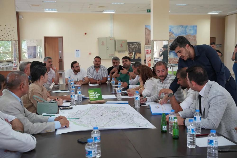 KAHTA BELEDİYESİ “MARKA ŞEHİR VİZYONU” ÇALIŞTAYININ İKİNCİSİNİ GERÇEKLEŞTİRDİ