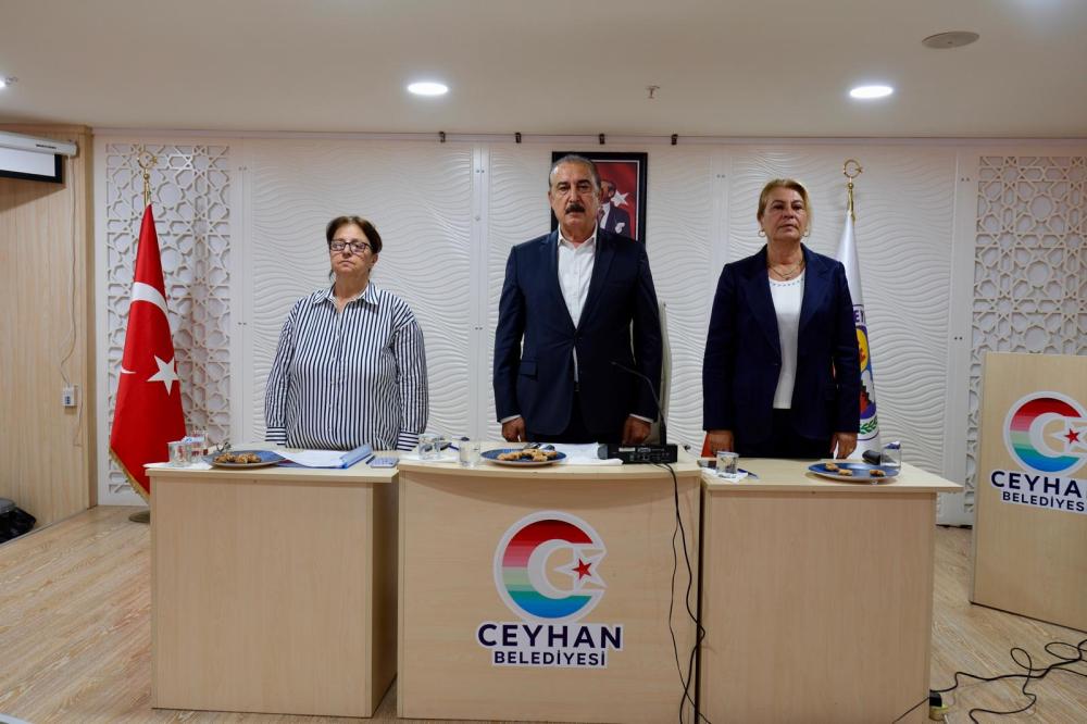 -CEYHAN BELEDİYE MECLİSİ’NDEN BAŞKAN KADİR AYDAR’A DESTEK MESAJI