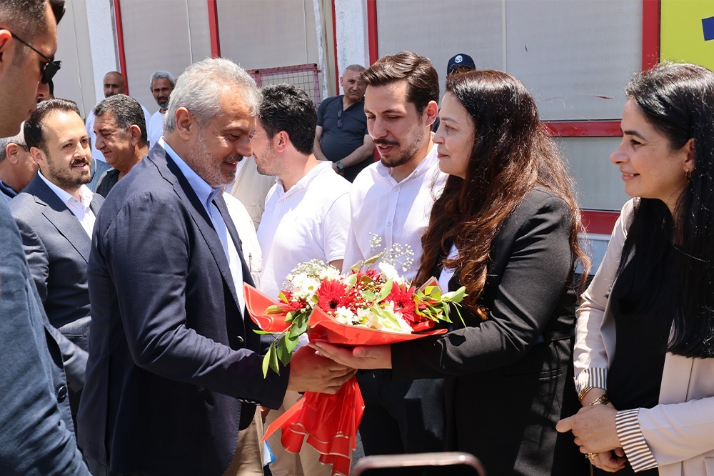 BAŞKAN ÖNTÜRK’TEN SERT ÇIKIŞ:  HATAY’IN HARİTASI MASA BAŞINDA DEĞİL, MÜCADELEYLE YAZILDI