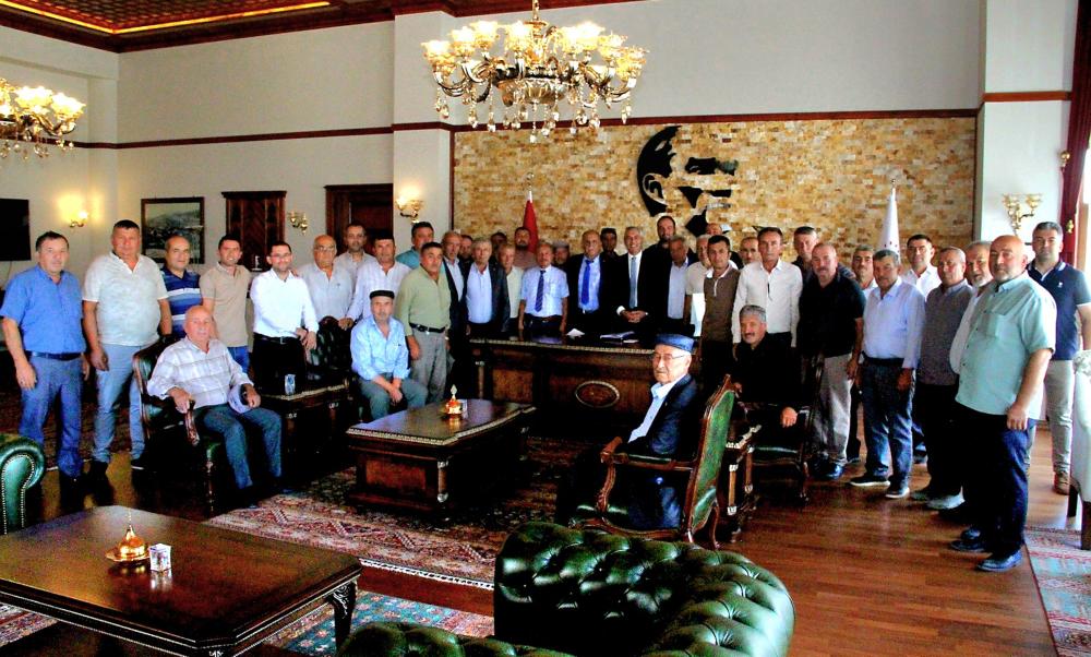 BEYPAZARI MUHTARLARINDAN YENİ KAYMAKAMA ZİYARET