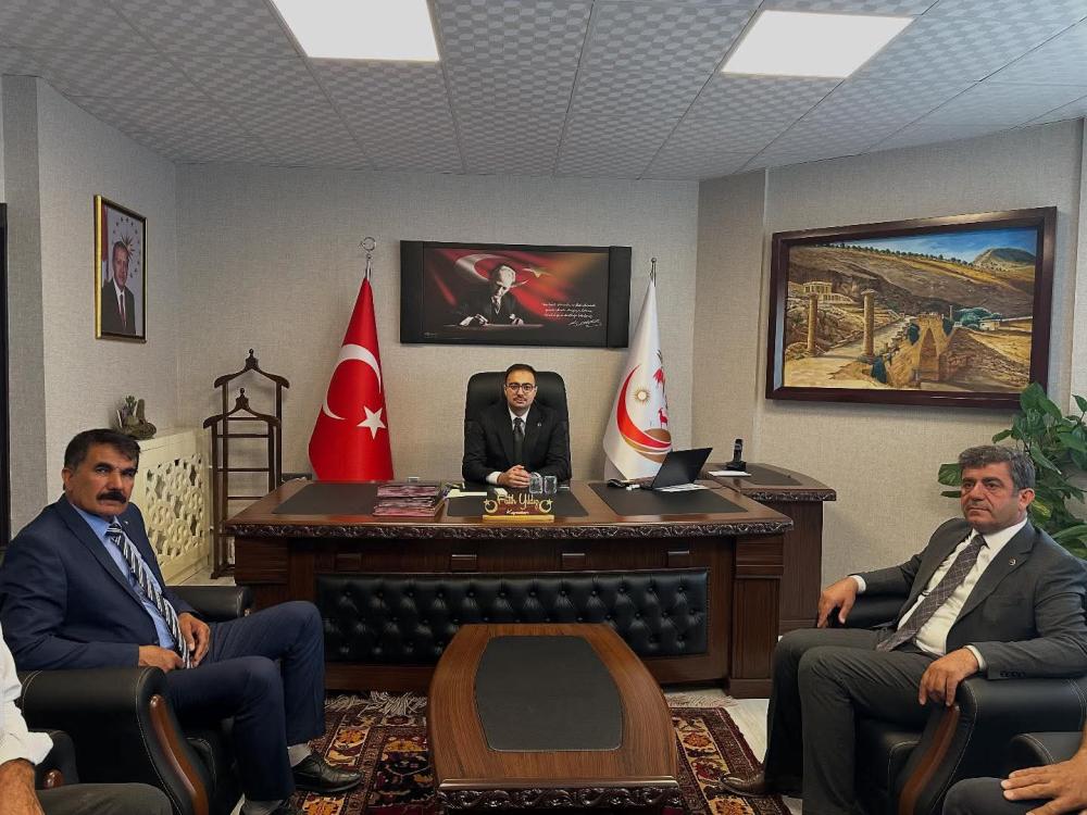 SİNCİK KAYMAKAMI FATİH YILDIZ’A NEZAKET ZİYARETİ
