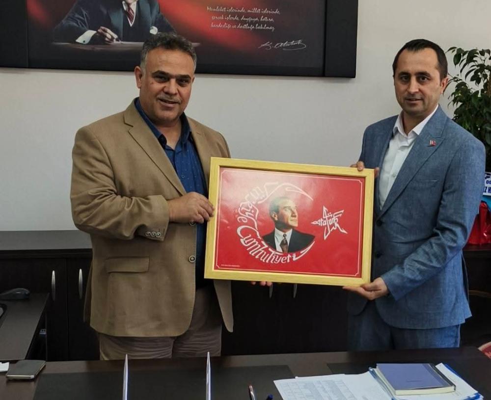 TÜRK BÜRO-SEN’DEN SGK İL MÜDÜRÜ MÜCAHİT ÇELİK’E HAYIRLI OLSUN ZİYARETİ