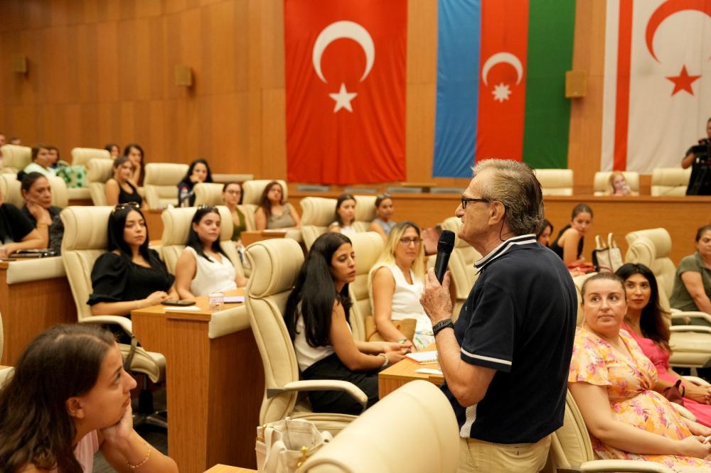 ÇUKUROVA’DAN KREŞ ÖĞRETMENLERİNE ANLAMLI EĞİTİM