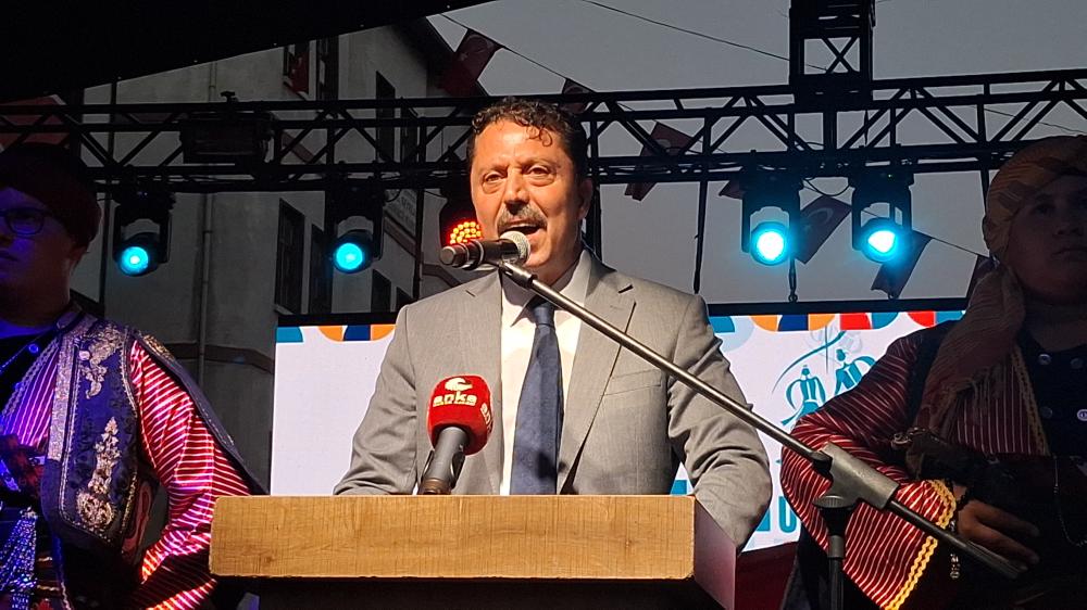 BEYPAZARI İLÇESİNDE 2. ULUSLARARASI HALK DANSLARI VE MÜZİK FESTİVALİ BU AKŞAM KORTEJ YÜRÜYÜŞÜ İLE BAŞLADI: