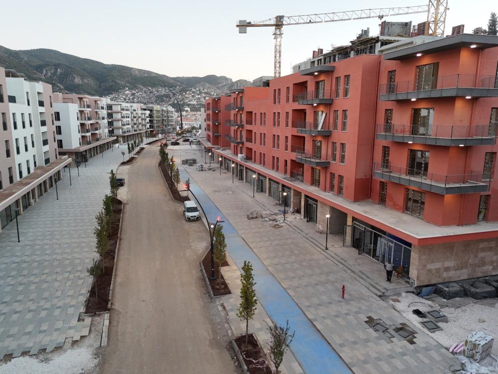 ANTAKYA ATATÜRK CADDESİ, YENİLEME PROJESİYLE YENİ BİR KİMLİK KAZANIYOR
