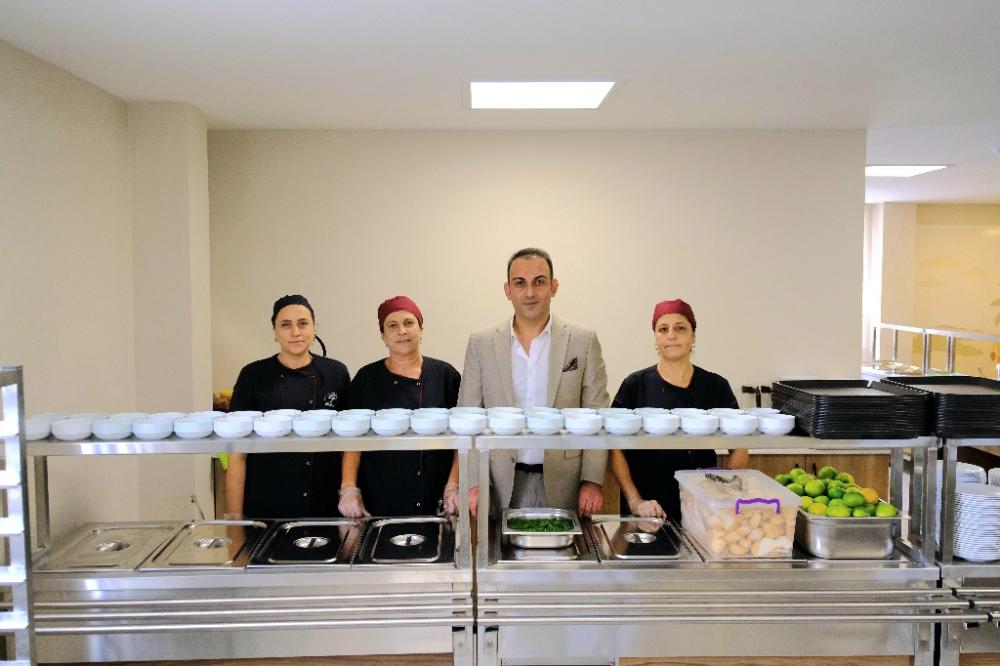 DEFNE’DE BİR İLK: KENT LOKANTASI HİZMETE AÇILDI