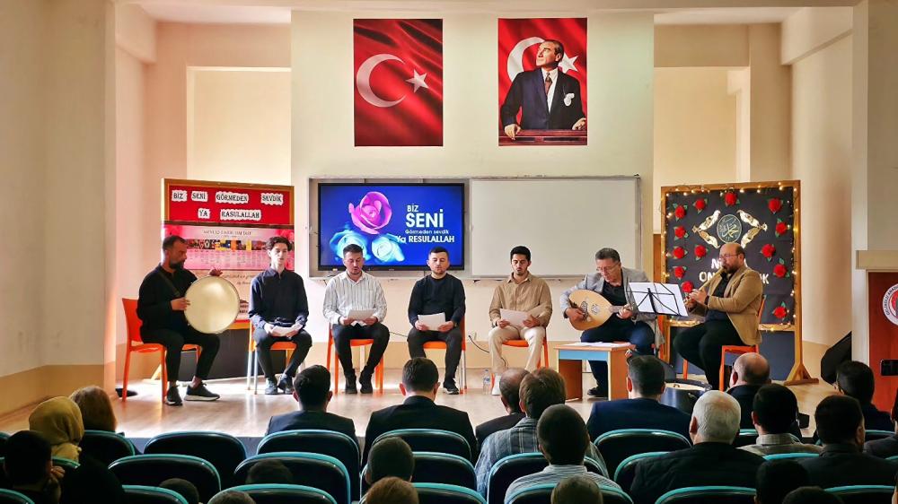 GELİBOLU’DA MEVLİD-İ NEBİ HAFTASI ANLAMLI BİR PROGRAMLA KUTLANDI