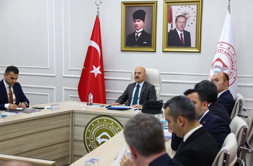 ADIYAMAN’DA KAMU HİZMETLERİNİN ETKİNLİĞİ DEĞERLENDİRİLDİ