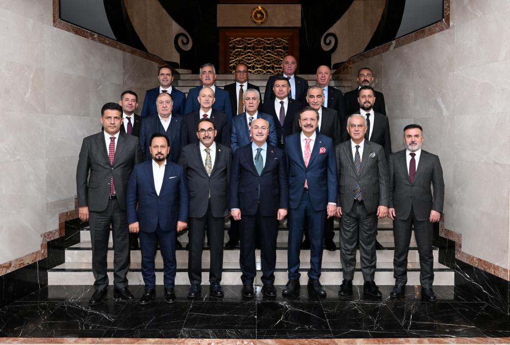 ADANA’NIN SORUNLARI ANKARA’DA MASAYA YATIRILDI