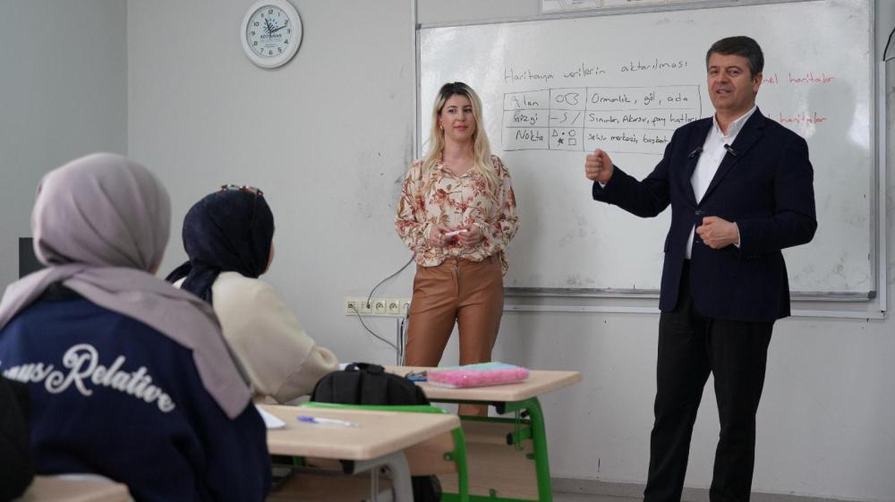 Adıyaman Belediyesi’nden üniversitelilere destek