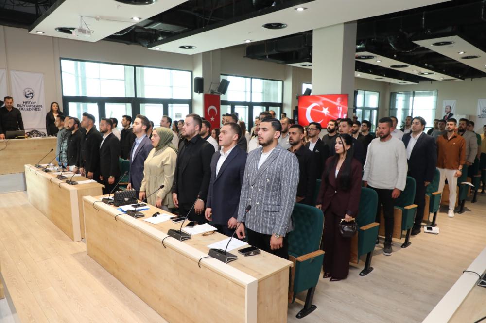 HBB GENÇLİK MECLİSİ ÇALIŞMALARINI SÜRDÜRÜYOR