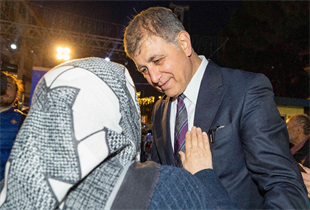 Emekli ‘Açız’ Dedi Büyükşehir El Uzattı