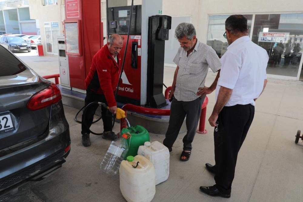 HBB ÜRETEN ÇİFTÇİNİN YANINDA