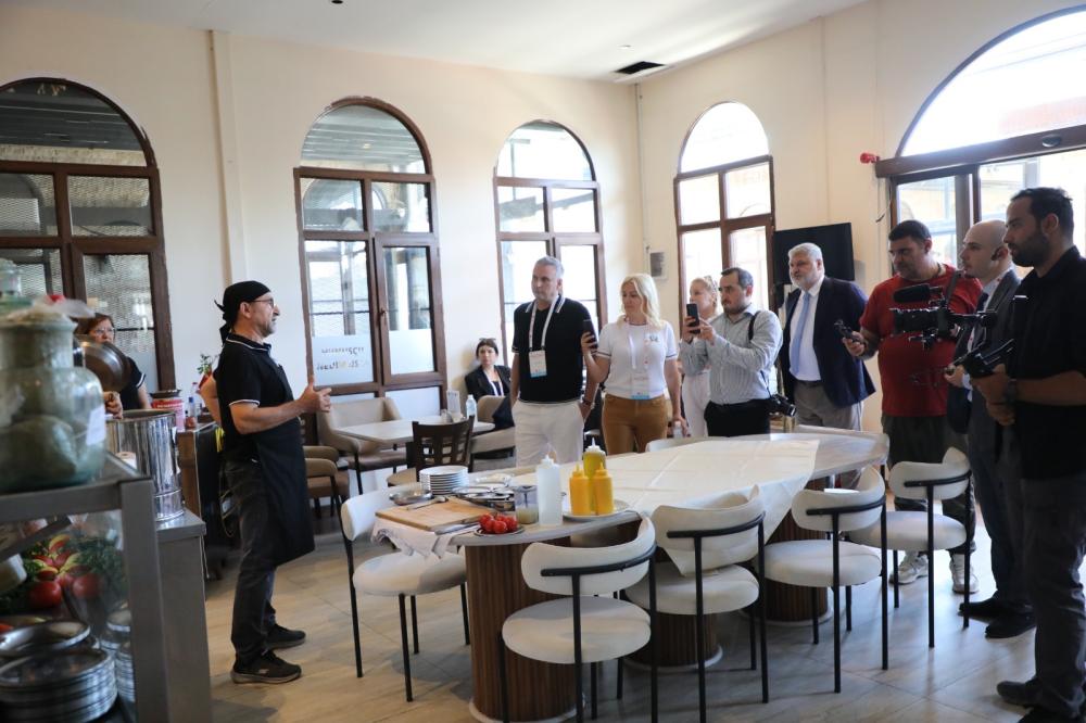 HATAY, “TÜRKİYE’NİN GASTRODİPLOMASİ MODELİ: SOFRA VE MİRAS” PROGRAMINA EV SAHİPLİĞİ YAPTI