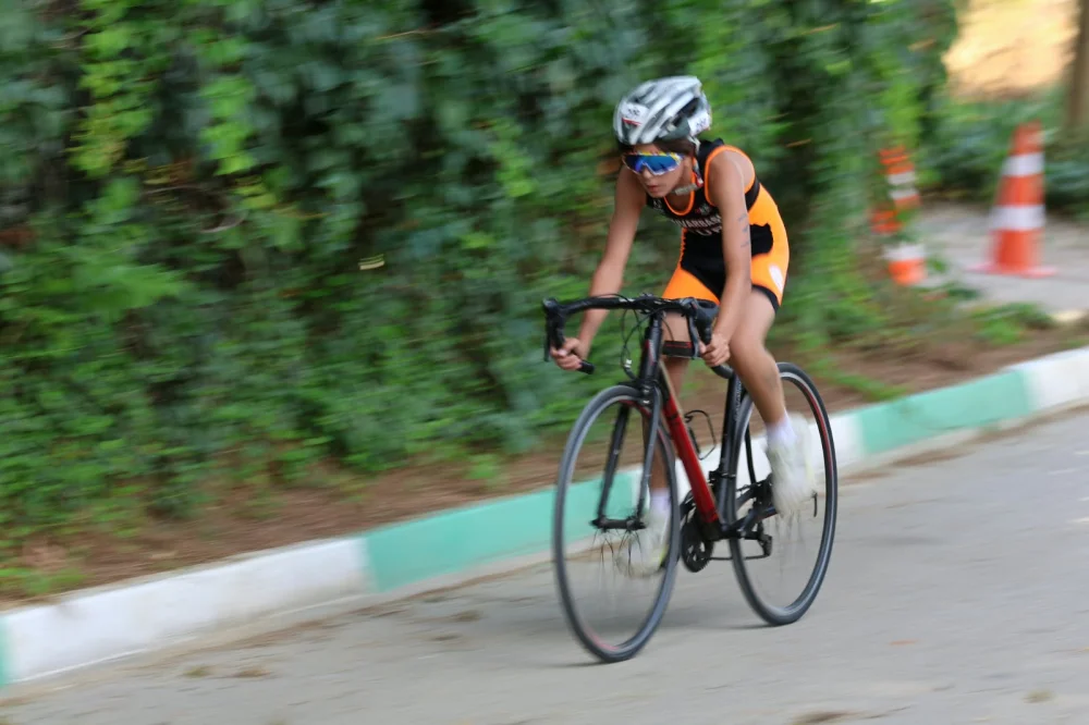 OSMANGAZİ’DE NEFES KESEN DUATLON YARIŞLARI
