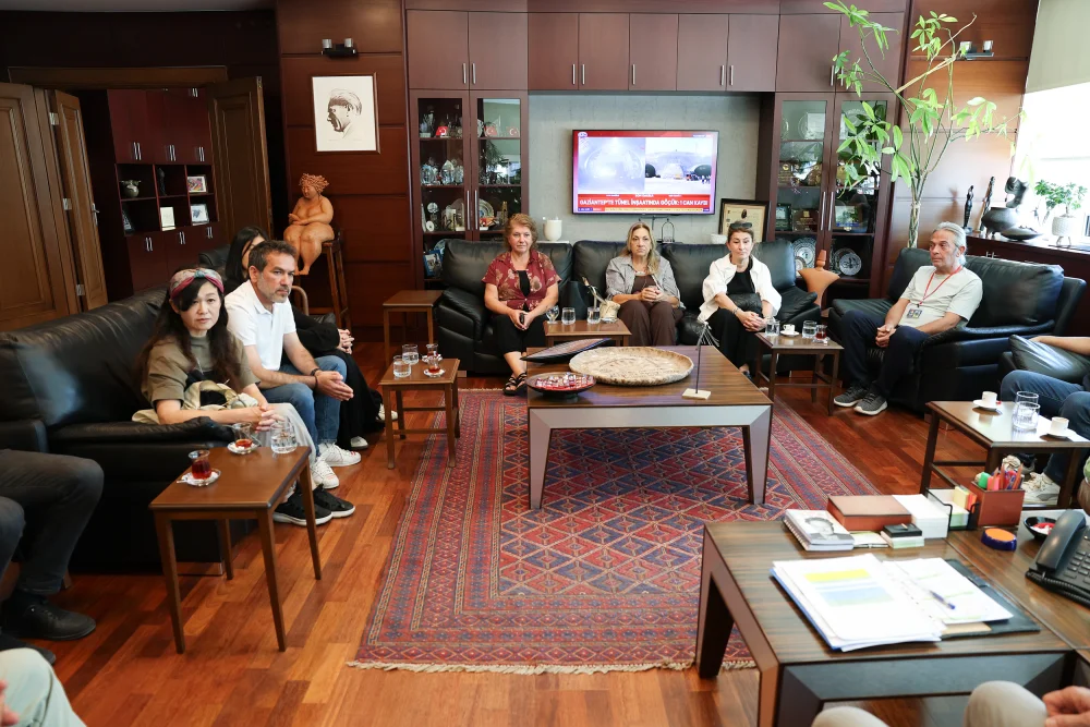 SANATÇILAR, TEPEBAŞI’NIN GEÇMİŞTEN GELECEĞE UZANAN HİKÂYESİNİ İNCELEDİ